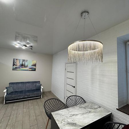 Lux Apartment & Центр,Жк Театральний Rivne Extérieur photo