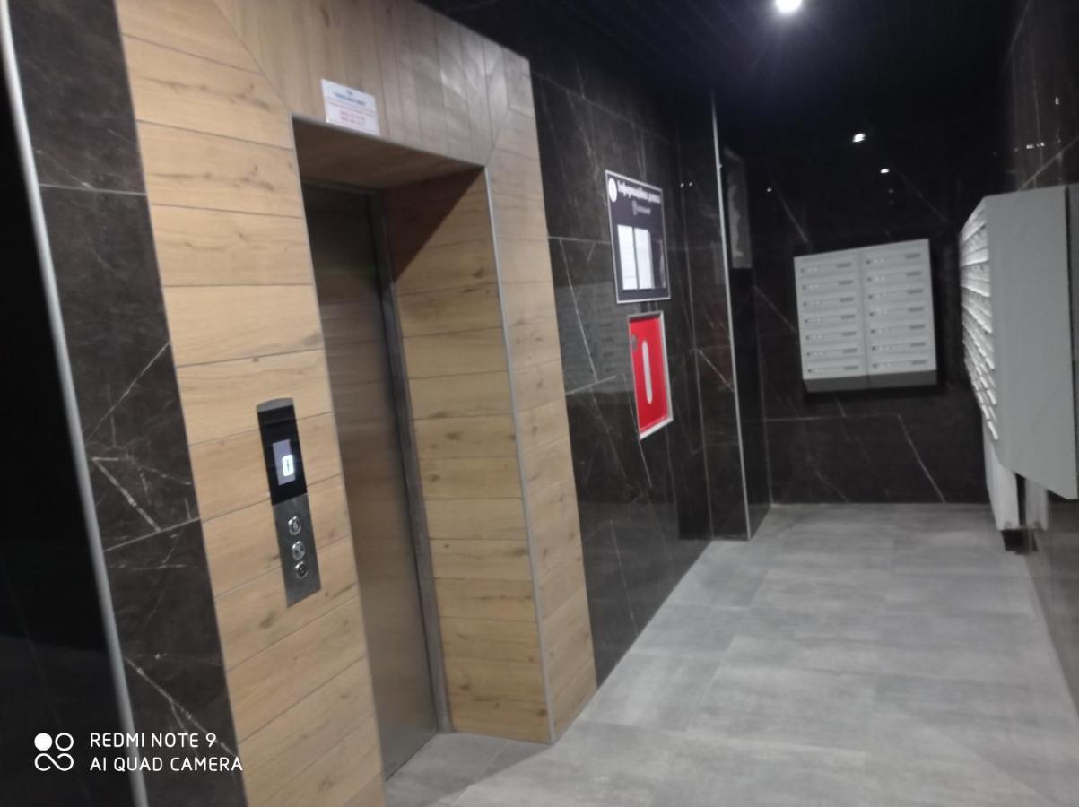 Lux Apartment & Центр,Жк Театральний Rivne Extérieur photo