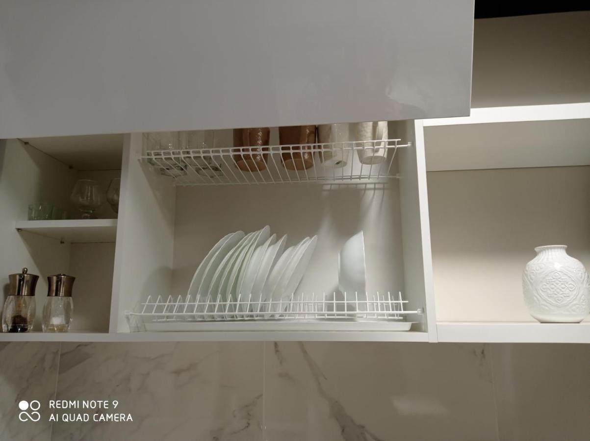 Lux Apartment & Центр,Жк Театральний Rivne Extérieur photo
