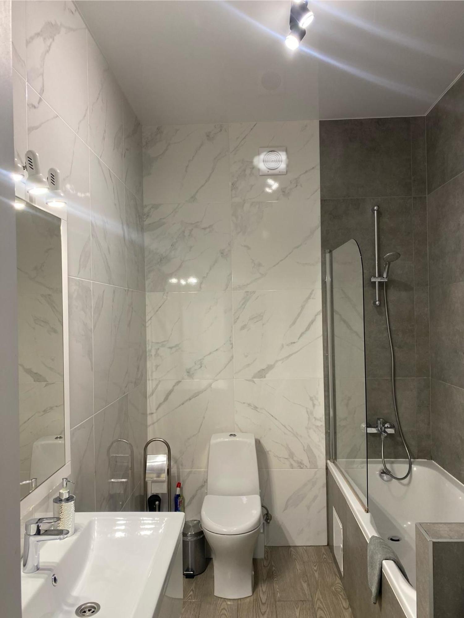 Lux Apartment & Центр,Жк Театральний Rivne Extérieur photo