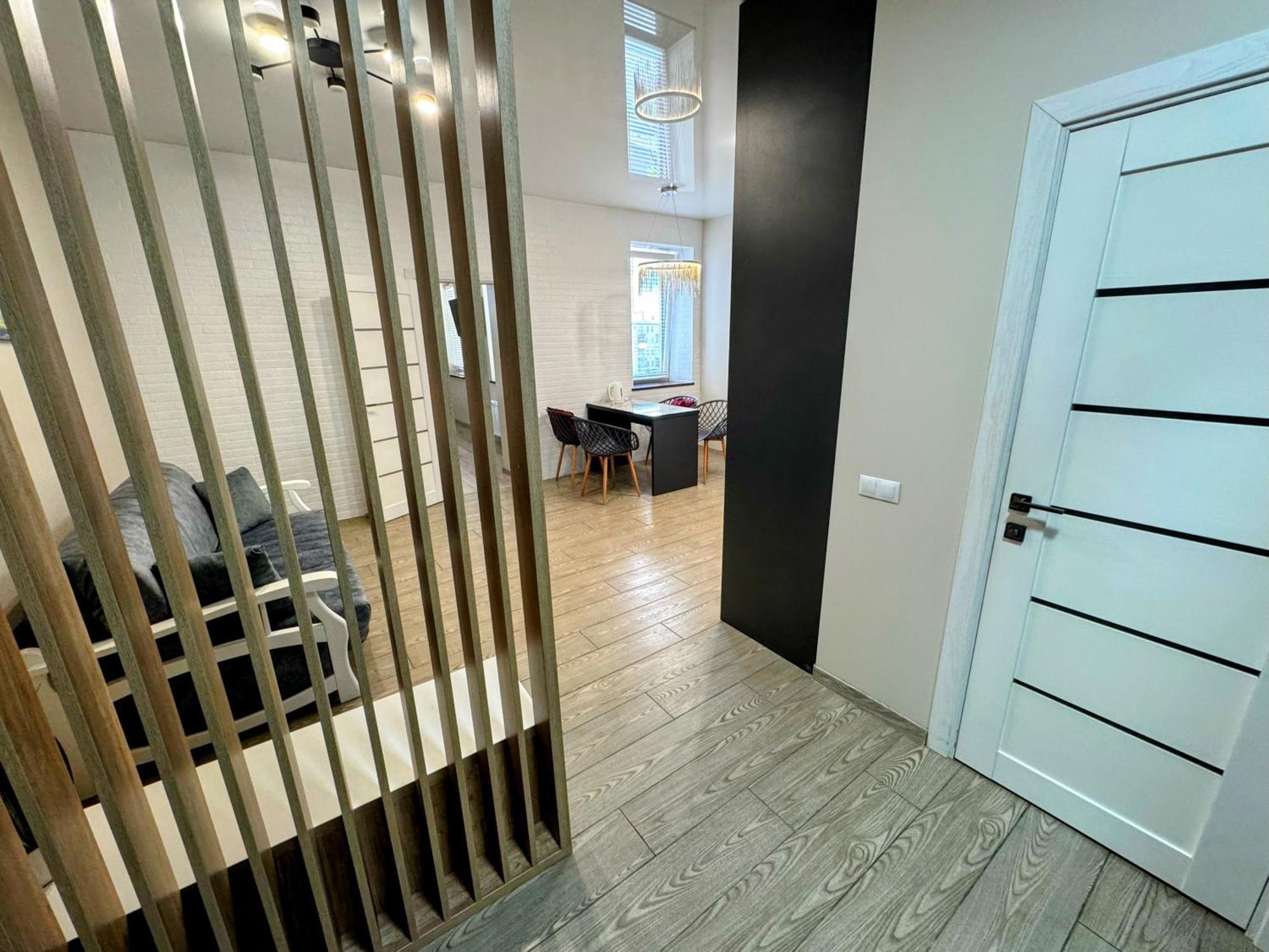 Lux Apartment & Центр,Жк Театральний Rivne Extérieur photo