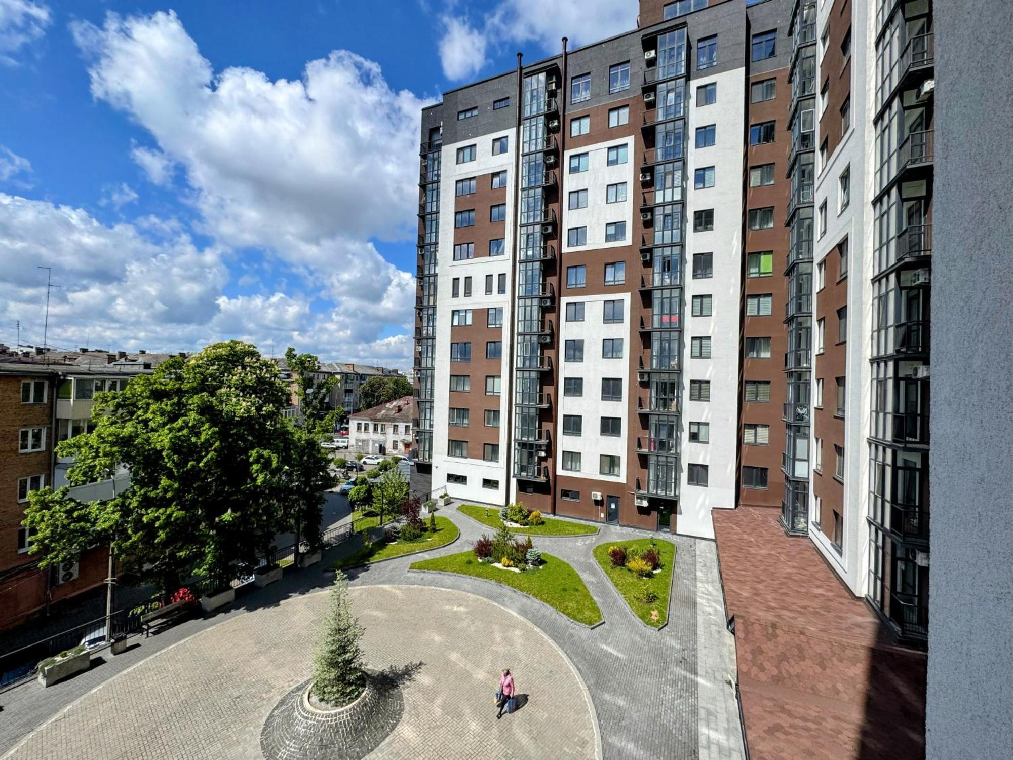 Lux Apartment & Центр,Жк Театральний Rivne Extérieur photo